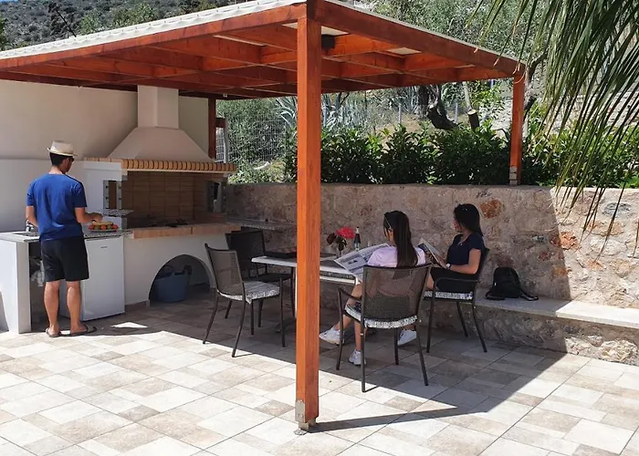 Fouli 度假居 托隆